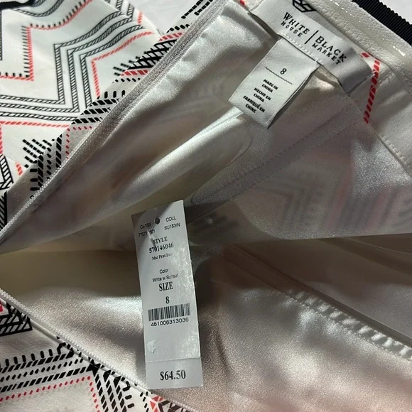 NWT White House Black market peplum style corset, structured top size 8 - Picture 2 of 13